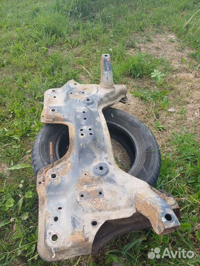 Подрамник на opel corsa D