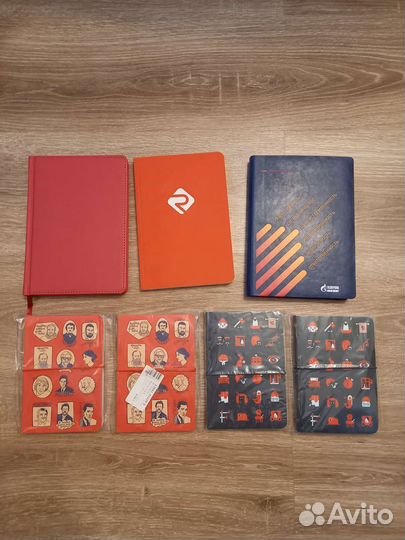 Ежедневники, блокноты