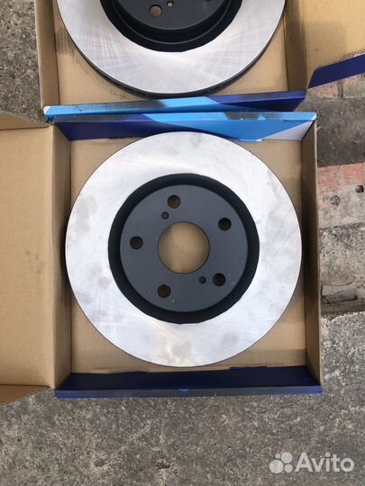 Тормозные диски toyota camry 50-55/rav4