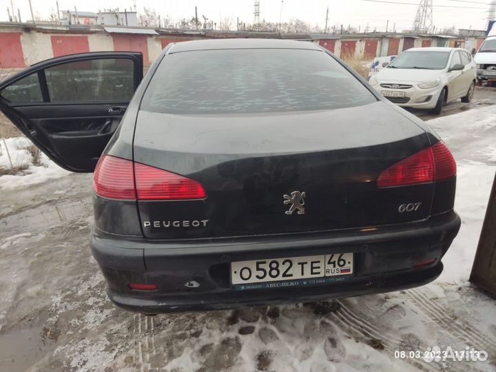 Крышка багажника peugeot 607