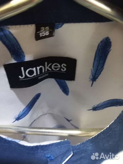 Продам рубашку на рост 158