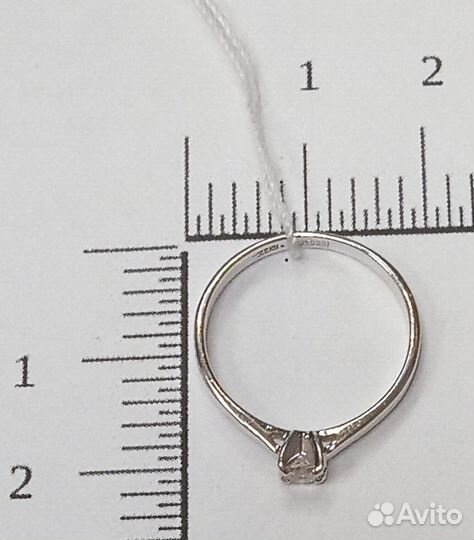 Золотое кольцо с бриллиантом р17 (36570)