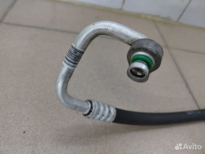 Трубка кондиционера Hyundai Santa Fe 4 97762S1800