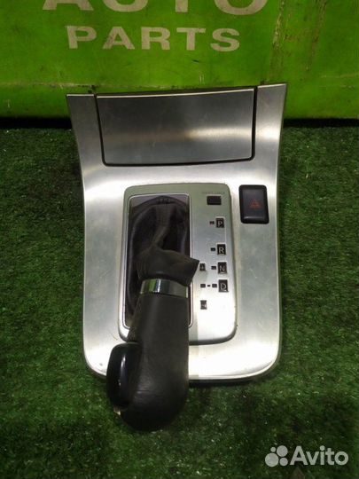 Консоль кпп nissan stagea NM35 VQ25DD 2005