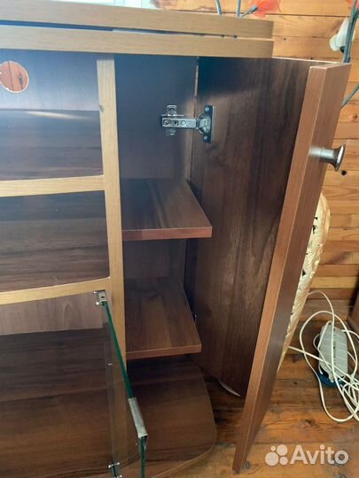 Тумба под телевизор