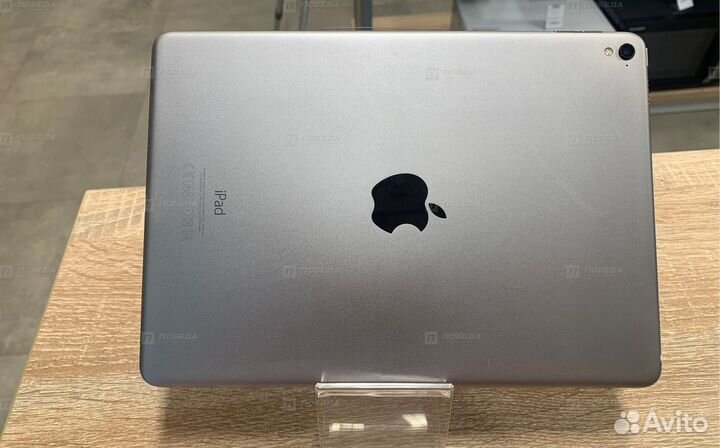 Планшет Apple iPad Pro 9.7 32Gb Wi-Fi