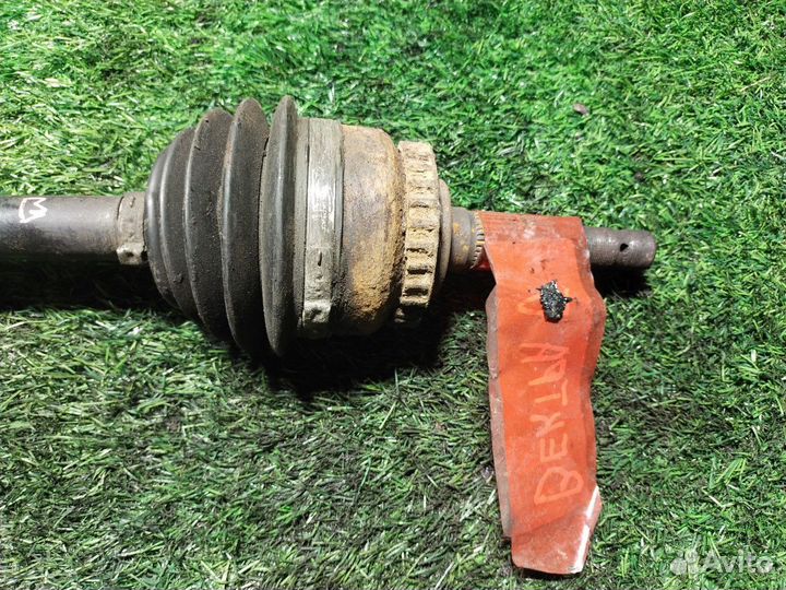 Полуось привода передний левый Opel Vectra