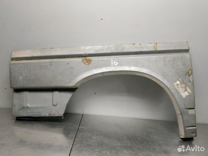 Крыло заднее правое Volkswagen Transporter T4