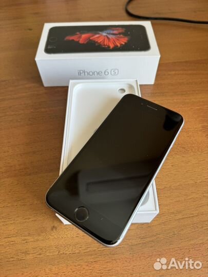 iPhone 6S, 64 ГБ