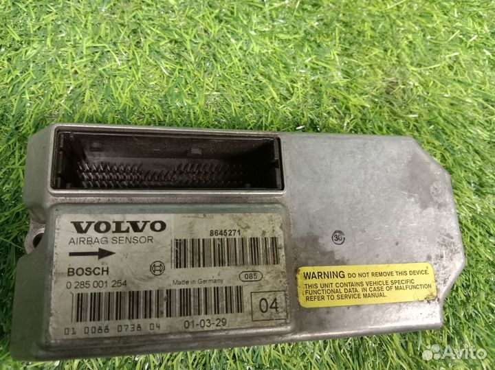 В наличии: Блок предохранителей Volvo S80