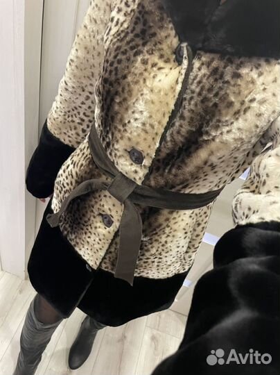 Шуба мутоновая с капюшоном