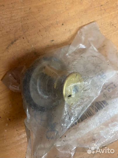 Термостат saab 9-5 1 2.2 1725519512. 30577561