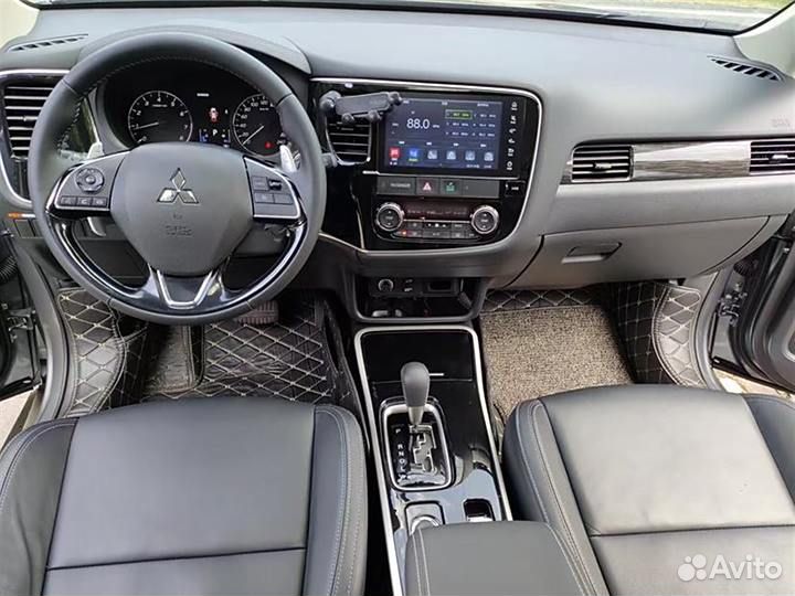 Mitsubishi Outlander 2.4 CVT, 2020, 52 800 км