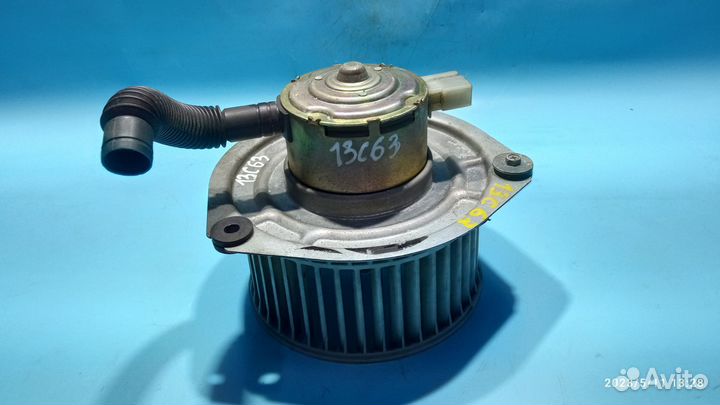 Моторчик отопителя для Nissan Cedric Y31