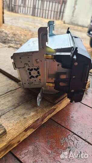 Головное устройство toyota rav4