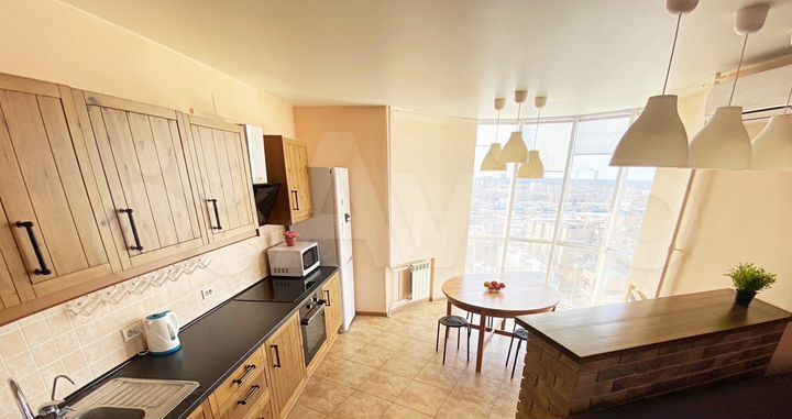 3-к. квартира, 85 м², 17/22 эт.