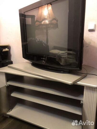 Тумба под телевизор