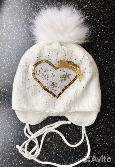 Шапка новая зимняя для девочки