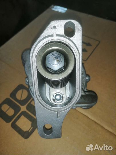 Вакуумный насос volkswagen Crafter