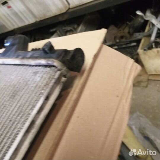 Радиатор охлаждения рено сандеро логан ларгус