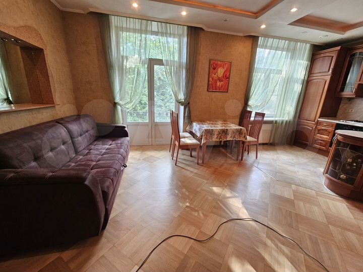 1-к. квартира, 50 м², 3/5 эт.