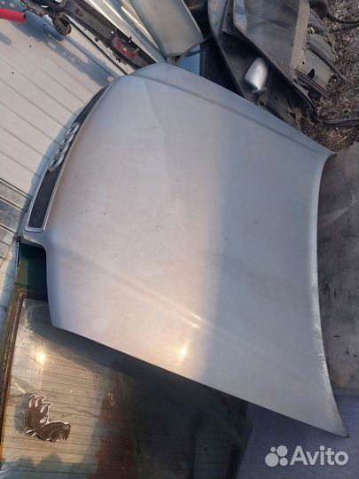 Капот Ауди А 8 д2