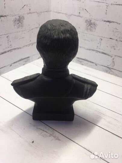 Бюст Николай 2 чугун