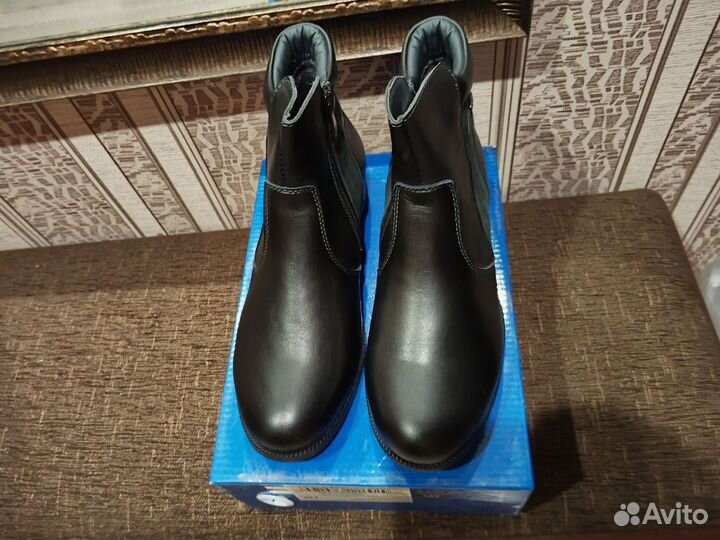 Ботинки демисезонные подростковые 37 размера