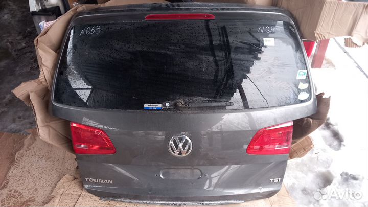 Volkswagen Touran 2010-2015 г крышка багажника