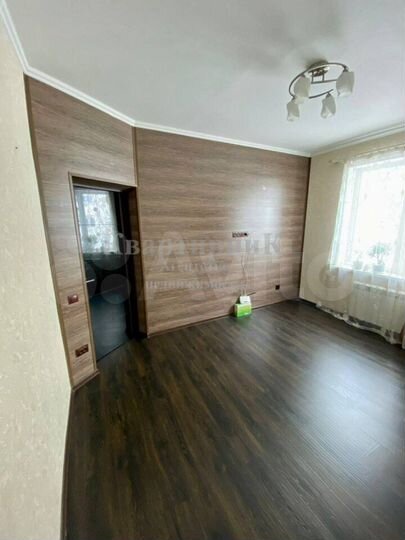 2-к. квартира, 63 м², 2/5 эт.