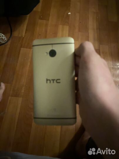 HTC One M7, 2/32 ГБ