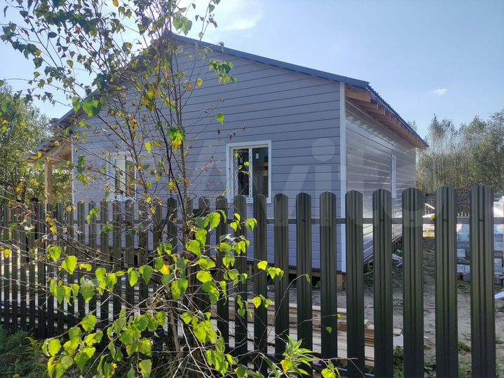 Дом 72,5 м² на участке 6 сот.