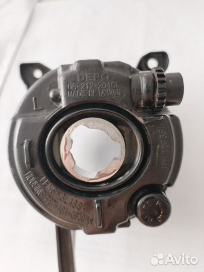 Противотуманки Тойота