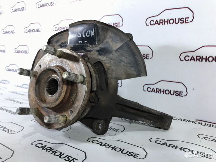 Кулак поворотный передний правый Hyundai Tucson