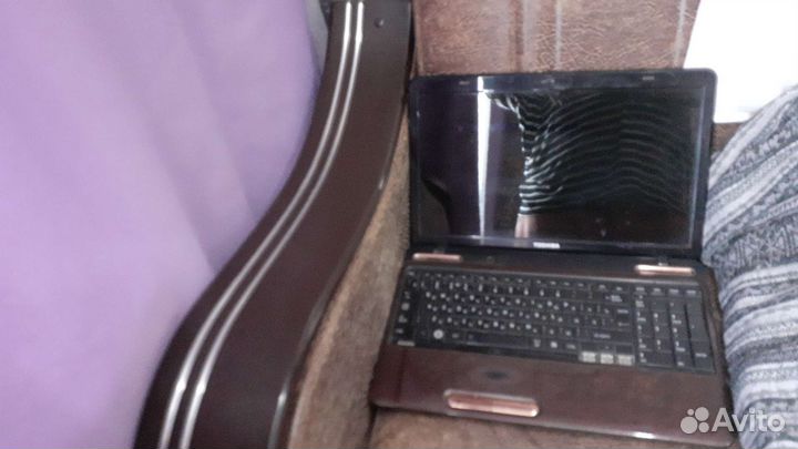 Ноутбук toshiba