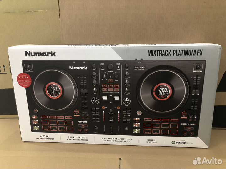 Numark Mixtrack Platinum FX