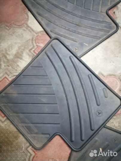 Коврики резиновые mercedes