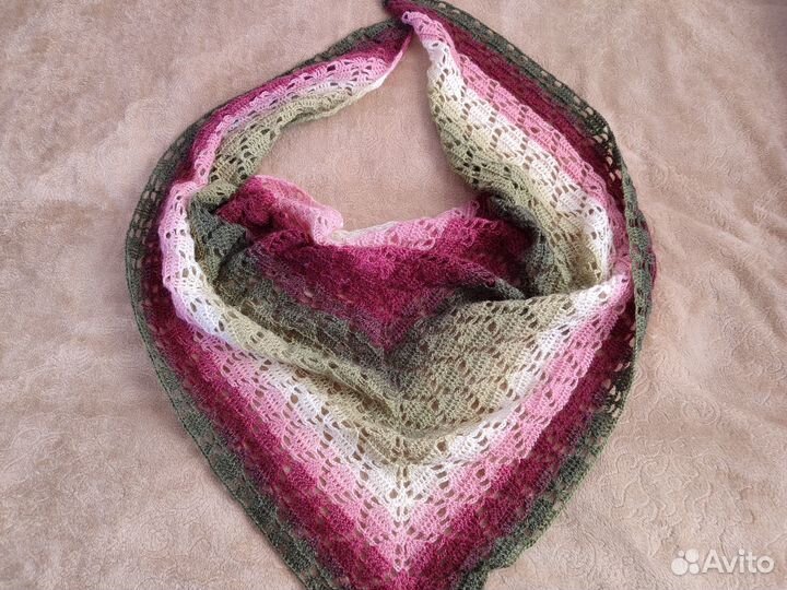 Шаль вязаная ручная работа продам