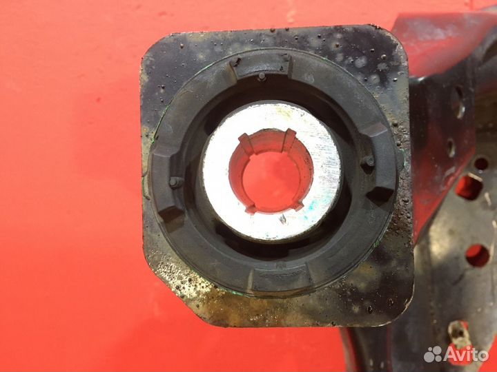 Подрамник передний Land Rover Range Rover Evoque