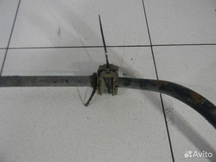 Стабилизатор передний