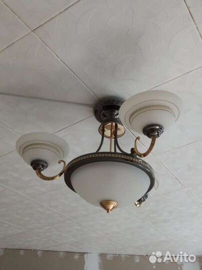 Люстра потолочная