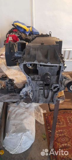 Ford Escape двигатель 2.3 2004