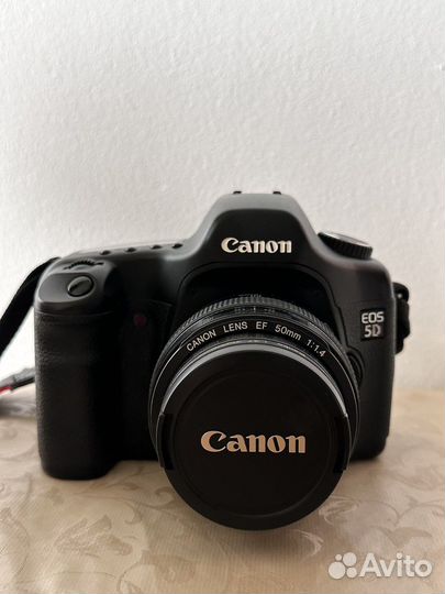 Зеркальный фотоаппарат canon 5d