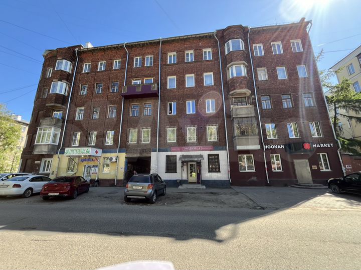 Торговая площадь, 71.7 м²