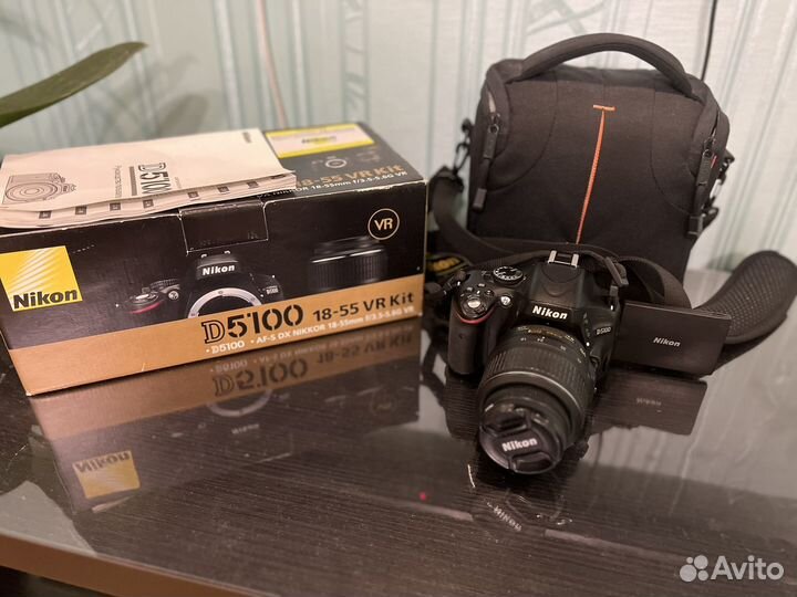 Зеркальный фотоаппарат nikon