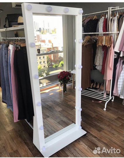 Гримерное зеркало