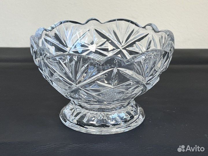 Салатник хрустальный малый 250 мл на ножке