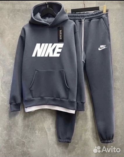 Спортивный костюм Nike