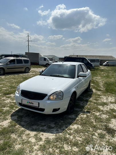LADA Priora 1.6 МТ, 2015, битый, 240 000 км