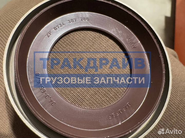 Пыльник тормоного вала Вольво Фш Фм